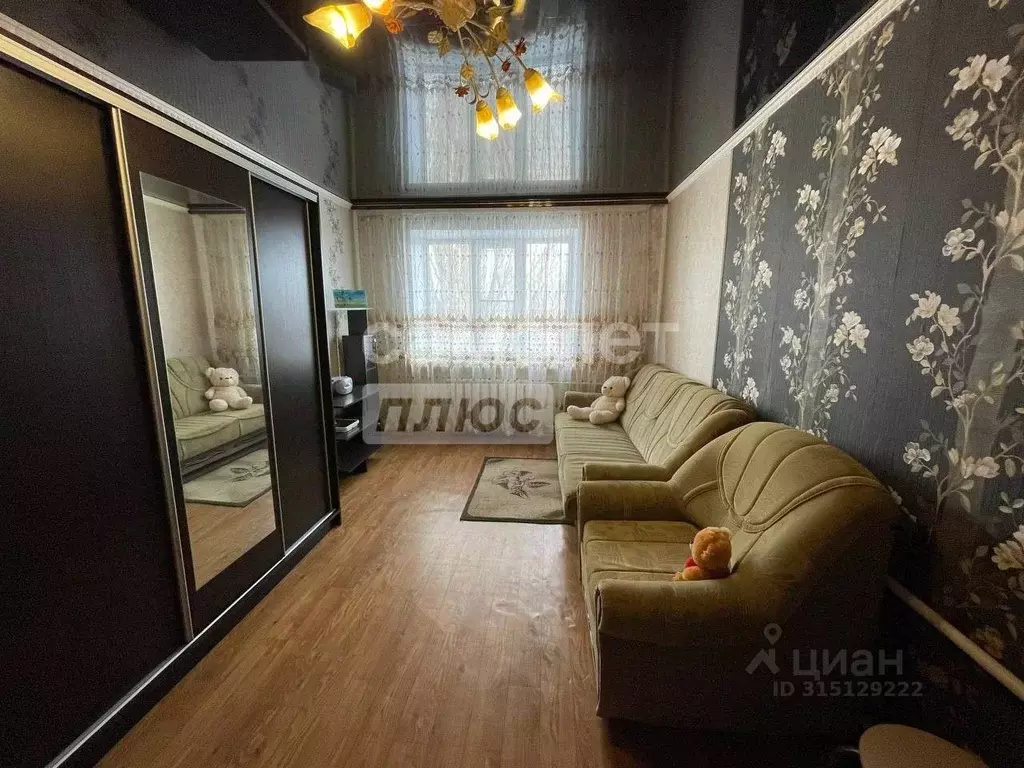 Комната Курская область, Курск Республиканская ул., 60 (18.0 м) - Фото 0