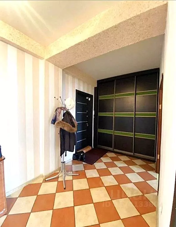 2-к кв. Иркутская область, Иркутск ул. Безбокова, 7/3 (64.0 м) - Фото 1