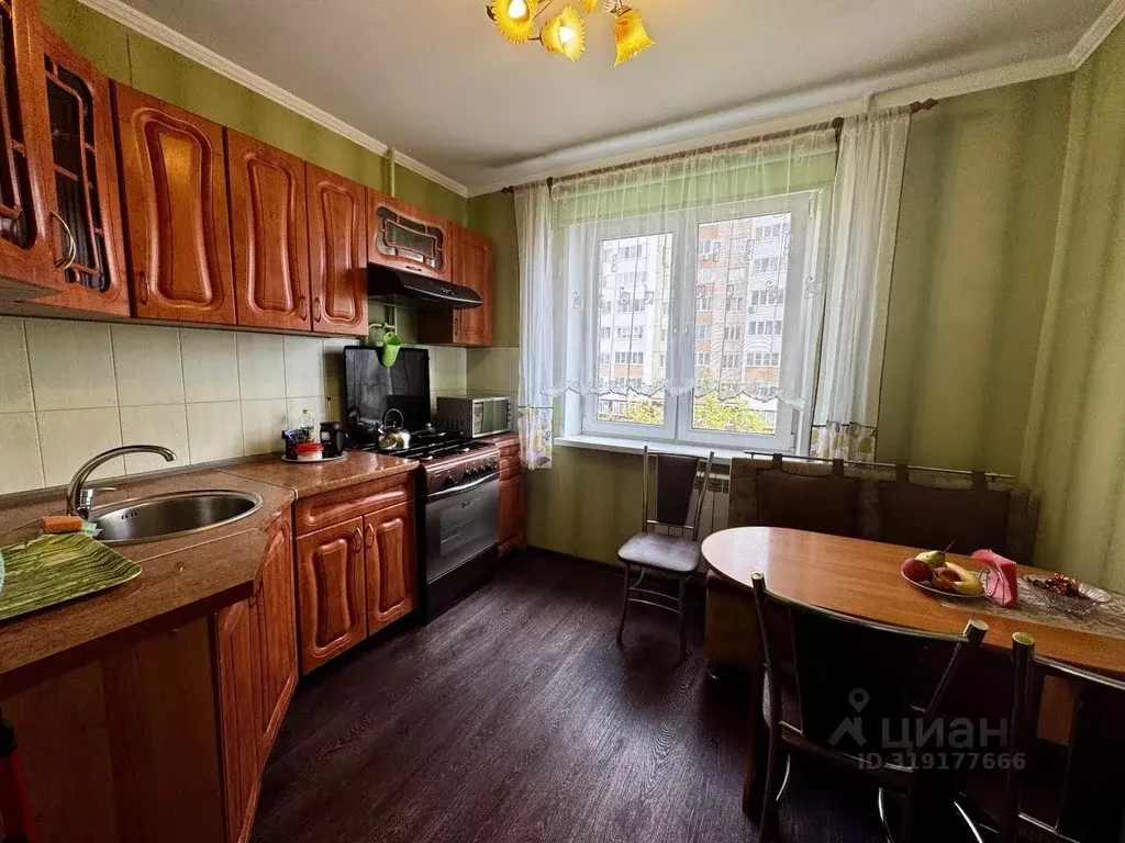 2-к кв. Орловская область, Орел ул. Фомина, 25 (51.0 м) - Фото 0