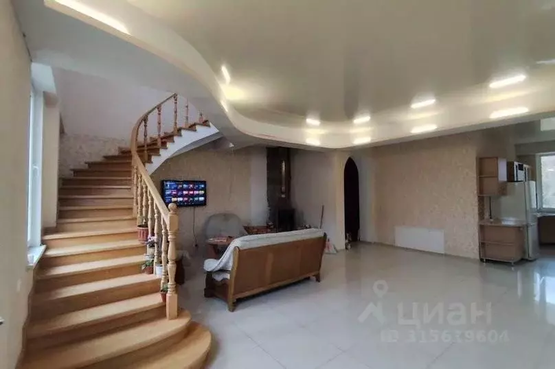 Дом в Краснодарский край, Сочи Магнитогорская ул., 23/44 (410 м) - Фото 1
