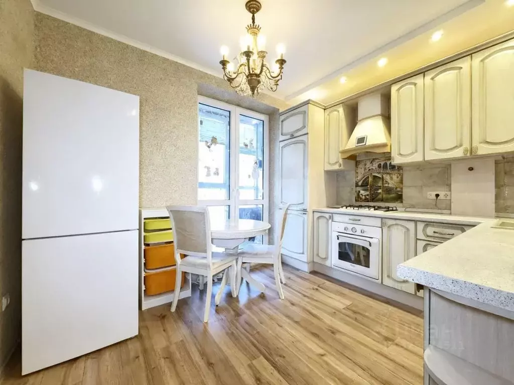 2-к кв. Калининградская область, Гурьевск бул. Пражский, 9 (54.0 м) - Фото 0