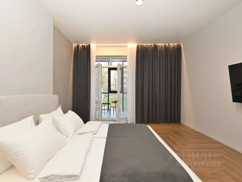 1-к кв. Калининградская область, Калининград Октябрьская ул., 12 (69.0 ... - Фото 1