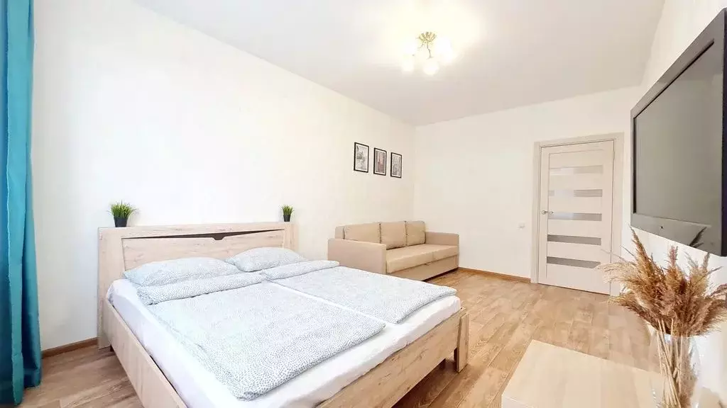 1-к кв. Татарстан, Казань Комсомольская ул., 2 (37.0 м) - Фото 2