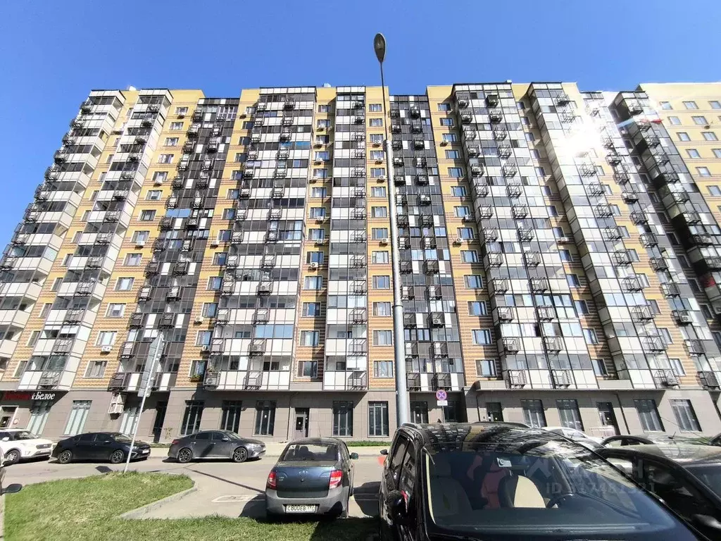 3-к кв. Москва Долгопрудная аллея, 15к5 (68.5 м) - Фото 0