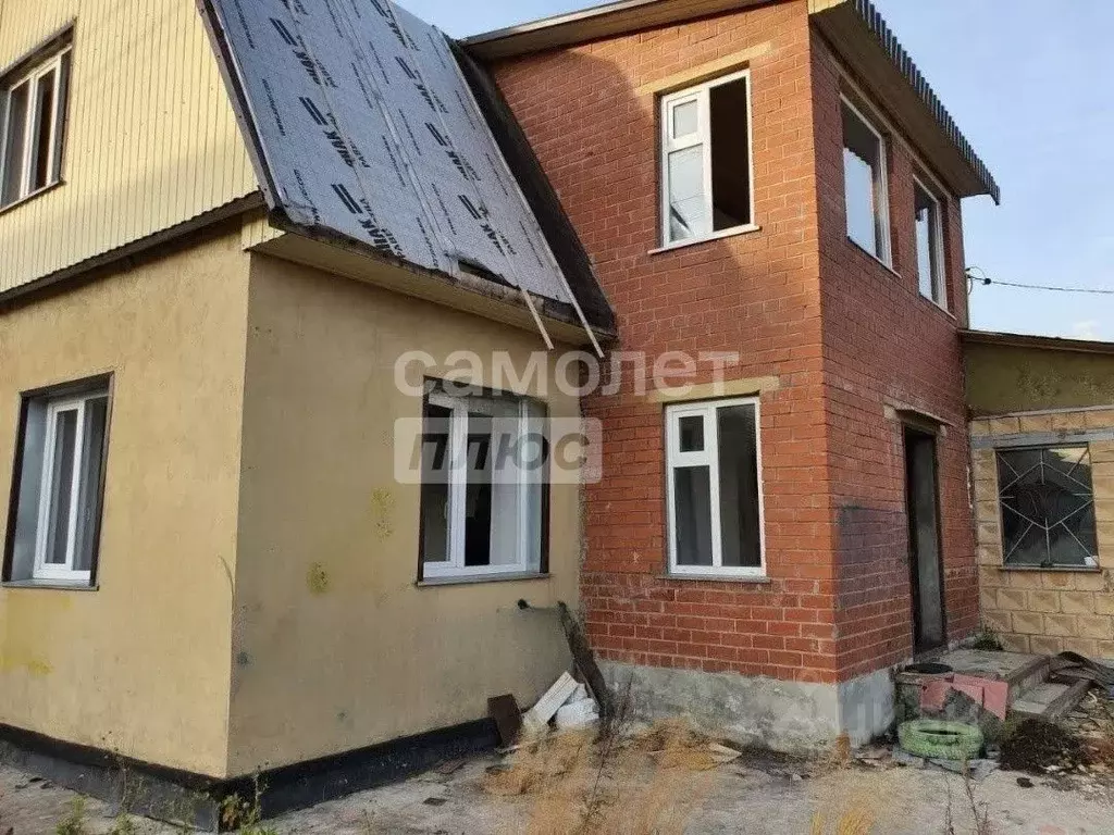 Дом в Ханты-Мансийский АО, Сургут Сургутская ул., 7 (157 м) - Фото 0