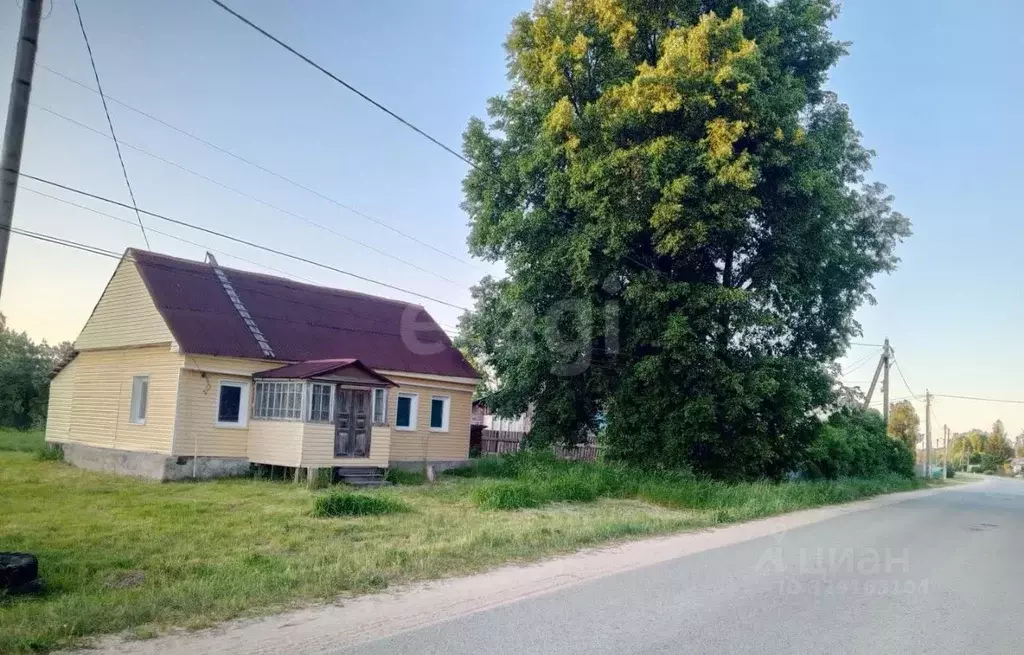 Дом в Калужская область, Дзержинский муниципальный округ, Редькино ... - Фото 1