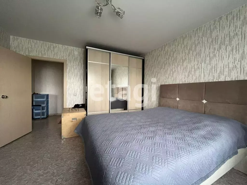 3-к кв. Красноярский край, Красноярск ул. Шахтеров, 8 (88.0 м) - Фото 1