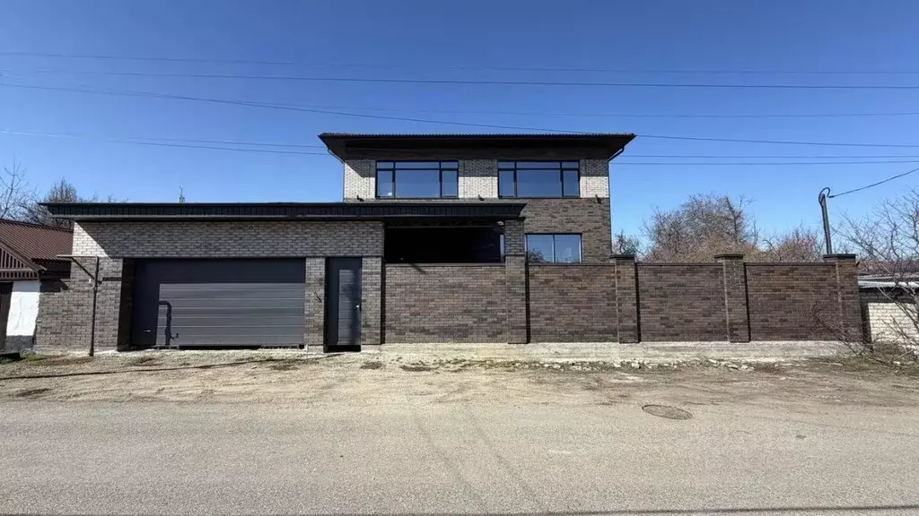 Дом в Ставропольский край, Ставрополь проезд Невского, 71 (325 м) - Фото 0