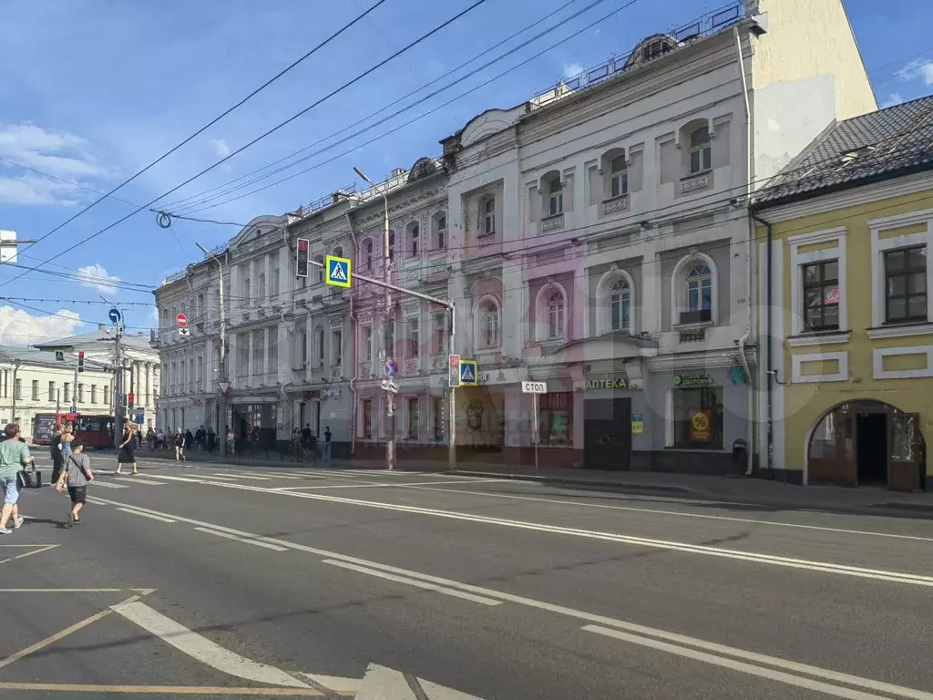 313 кв.м. в цокльном этаже на центральной площади города - Фото 1