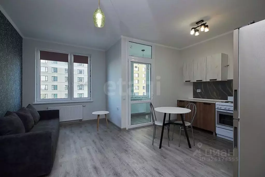 Студия Тюменская область, Тюмень ул. Эльвиры Федоровой, 1 (31.5 м) - Фото 2