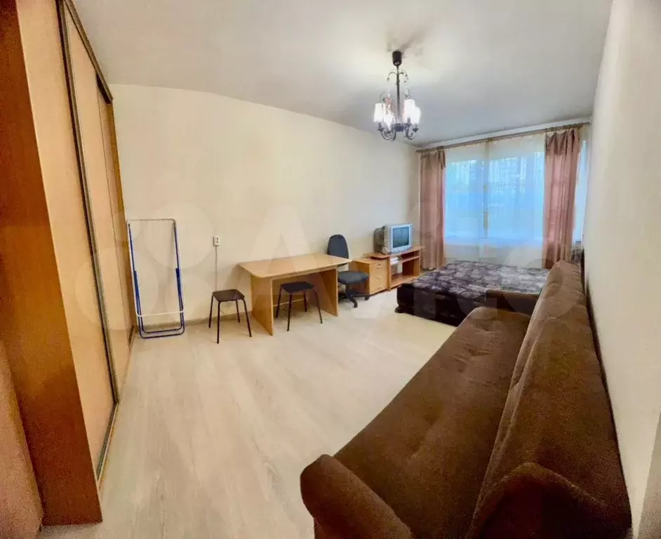 1-к. квартира, 35 м, 1/9 эт. - Фото 1