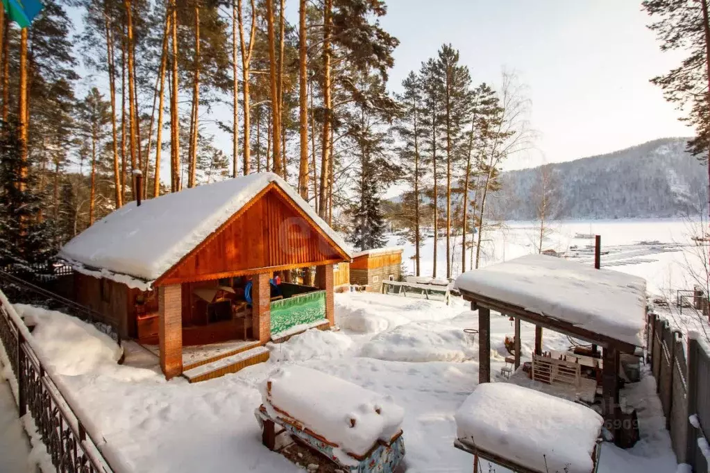 Дом в Красноярский край, Дивногорск ул. Залив Шумиха, 20/2 (110 м) - Фото 1