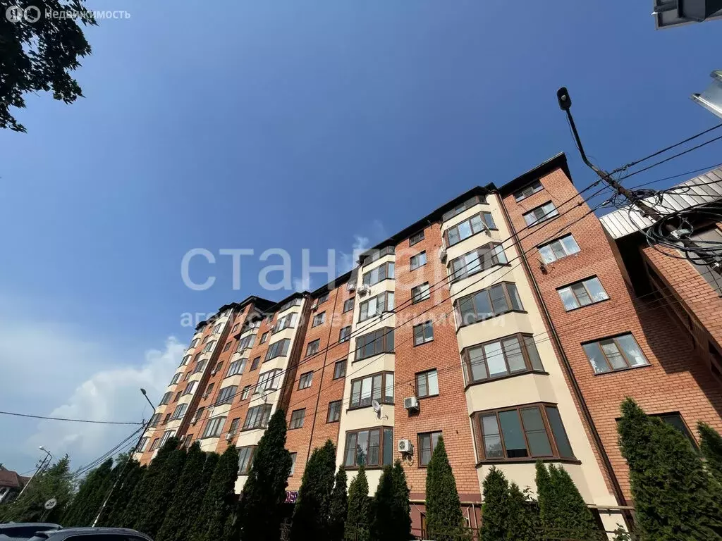 3-комнатная квартира: станица Ессентукская, Этокская улица, 102А (98 ... - Фото 0