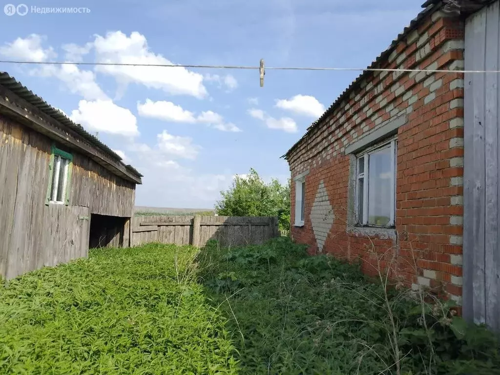 Дом в Свердловская область, Ирбитское муниципальное образование, село ... - Фото 1
