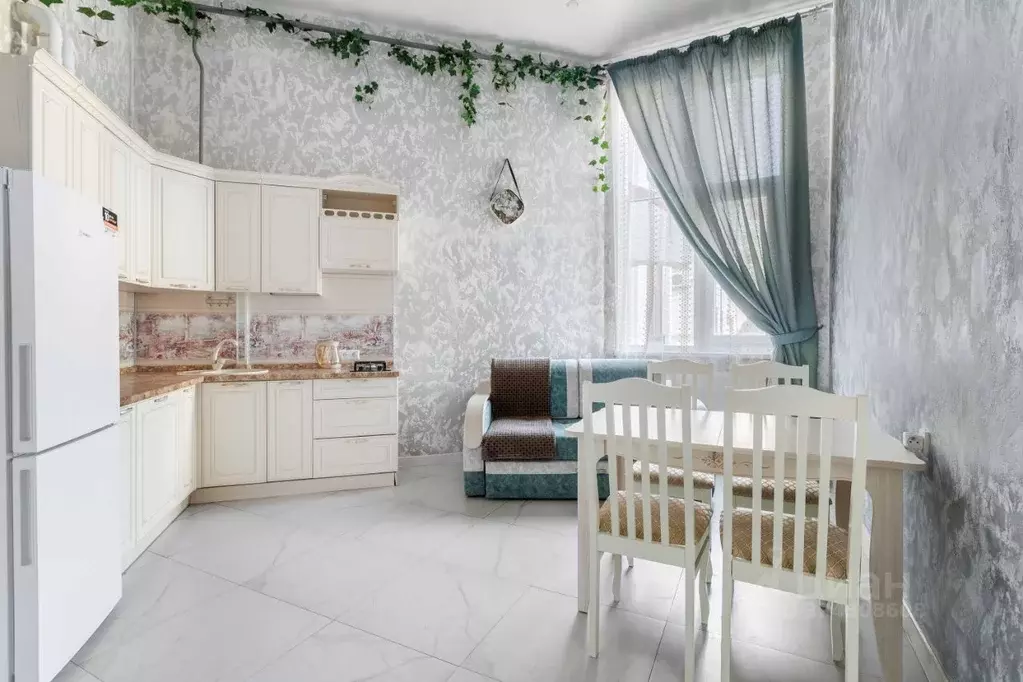 1-к кв. Краснодарский край, Геленджик ул. Мира, 44лит3 (55.0 м) - Фото 1