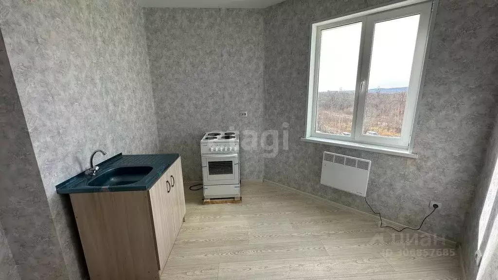 Студия Приморский край, Артем ул. Острякова, 30 (14.0 м) - Фото 0