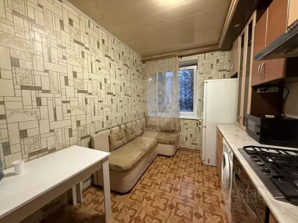 1-к кв. Белгородская область, Старый Оскол Комсомольский просп., 35 ... - Фото 2