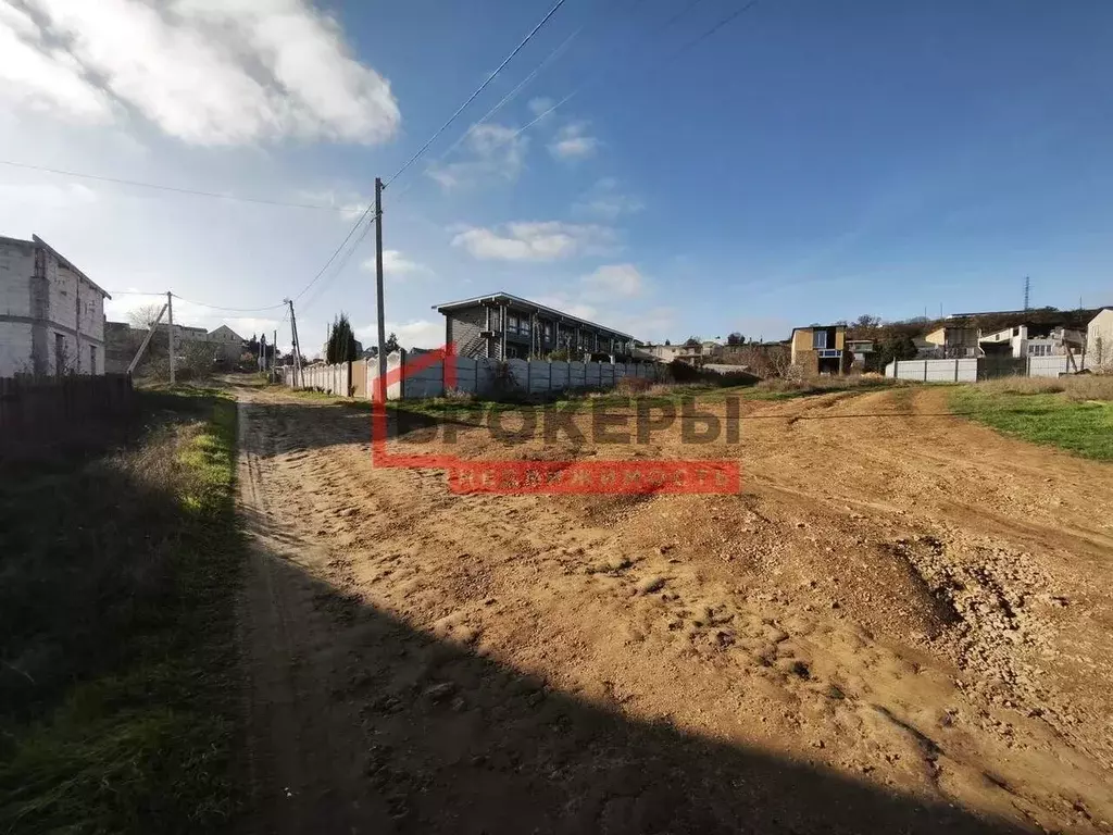 Участок в Севастополь ул. Летчика Алексеева, 11 (8.7 сот.) - Фото 2