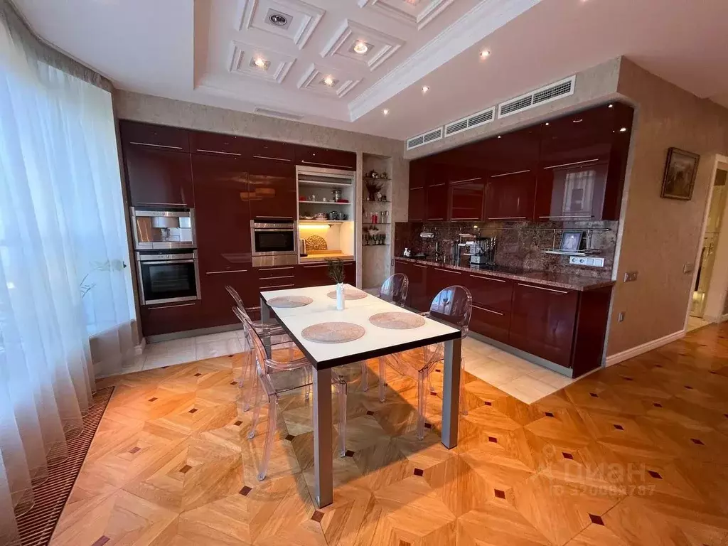3-к кв. Санкт-Петербург Парадная ул., 3к2 (125.0 м) - Фото 1