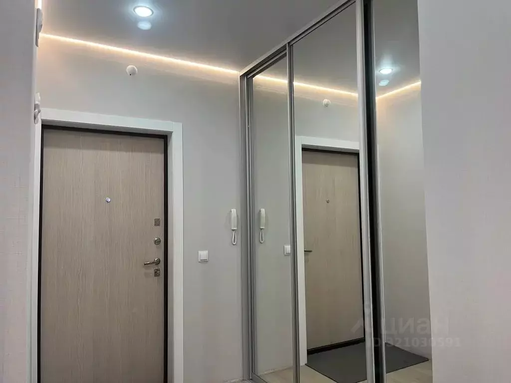 3-к кв. Тюменская область, Тобольск 15-й мкр, 17А (82.0 м) - Фото 2