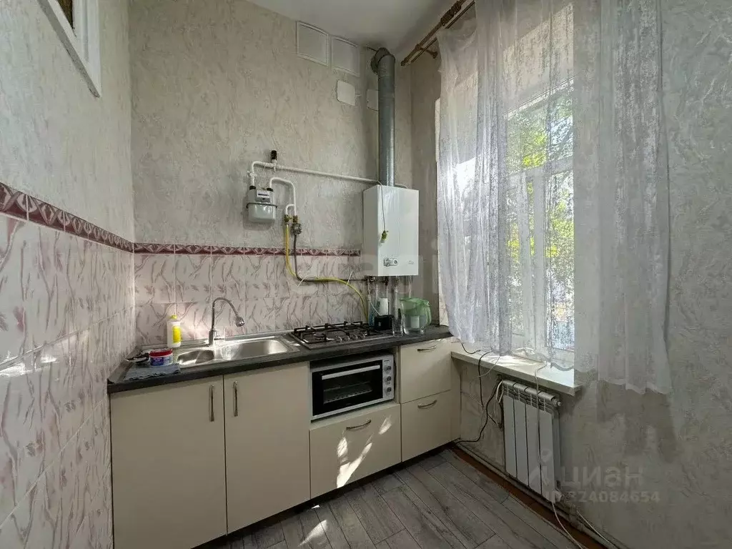 3-к кв. Крым, Симферополь ул. Спера (55.0 м) - Фото 2