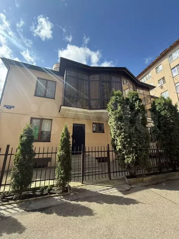 3-к. квартира, 64,8 м, 1/2 эт. - Фото 0
