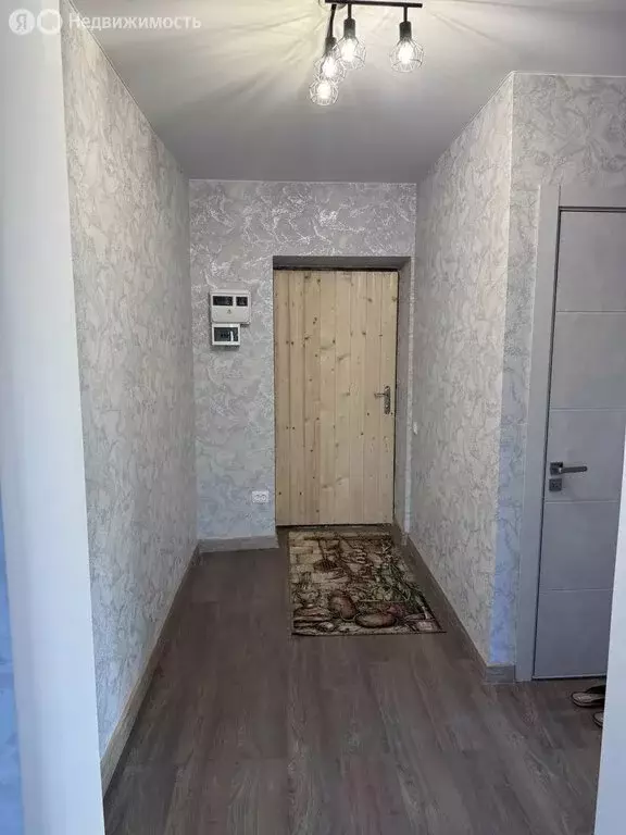 3-комнатная квартира: Керчь, улица Петра Дейкало (64 м) - Фото 2