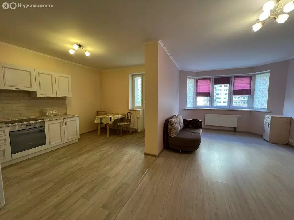 Квартира-студия: Реутов, Носовихинское шоссе, 25 (52 м) - Фото 1