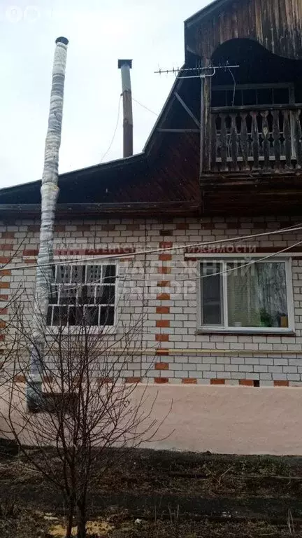 Дом в Курганская область, рабочий посёлок Варгаши, улица Чкалова ... - Фото 1