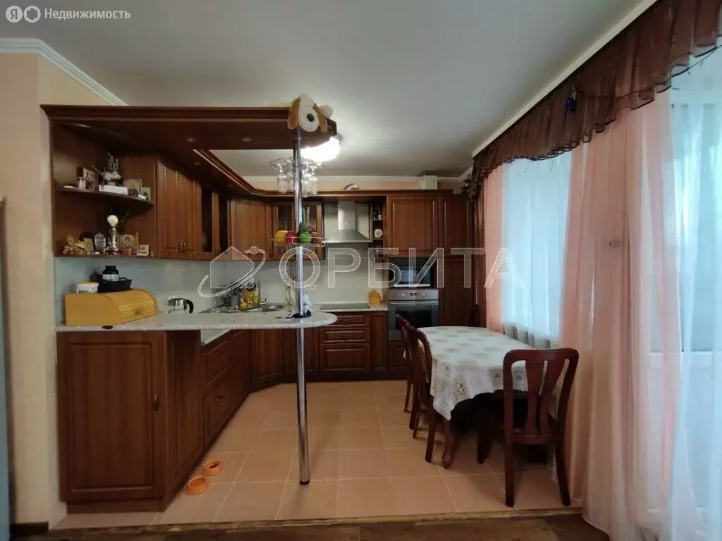 2-комнатная квартира: Тюмень, улица Станислава Карнацевича, 14к1 (73 ... - Фото 1