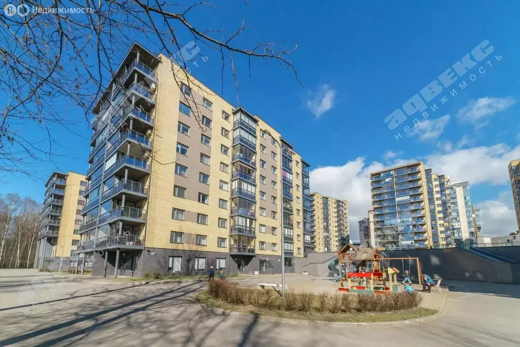 3-комнатная квартира: Санкт-Петербург, Фермское шоссе, 12А (76.6 м) - Фото 1