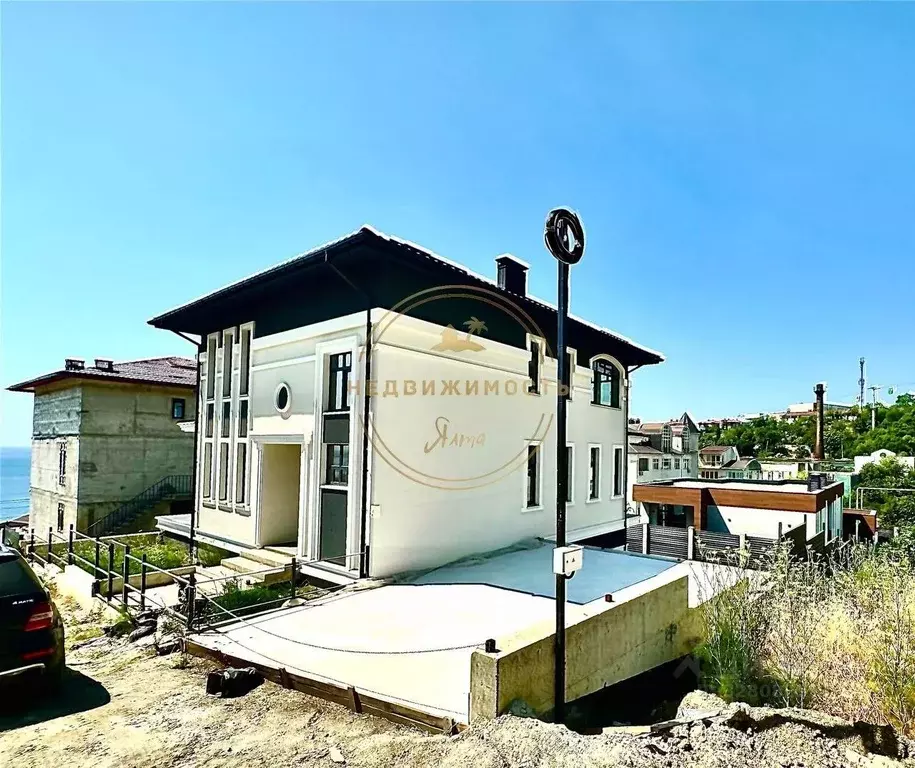 Дом в Крым, Ялта муниципальный округ, Кореиз пгт ш. Кореизское (300 м) - Фото 2