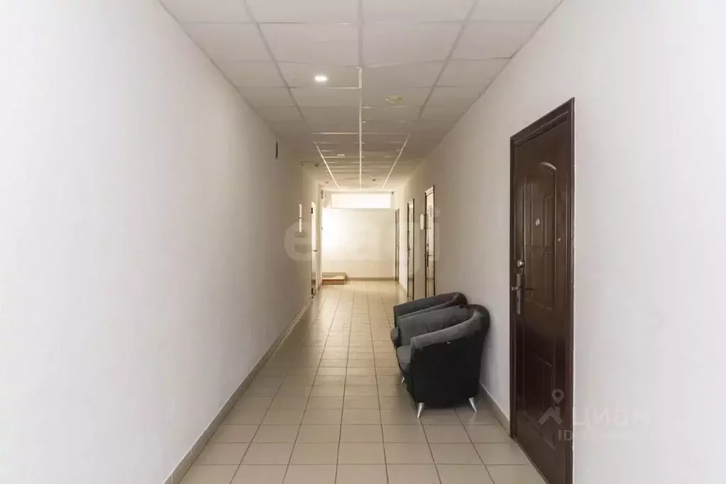 Офис в Тюменская область, Тюмень ул. 30 лет Победы, 81А (20 м) - Фото 0