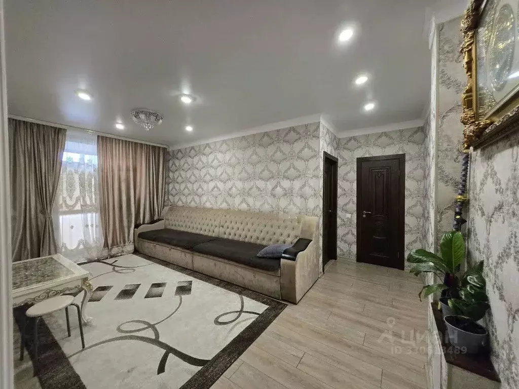 3-к кв. Тюменская область, Тюмень ул. Мельникайте, 144А (78.9 м) - Фото 2