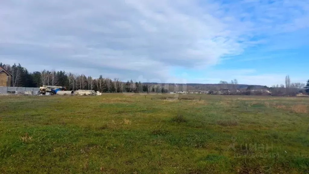 Участок в Крым, Бахчисарайский район, с. Железнодорожное ул. Подгорная ... - Фото 1