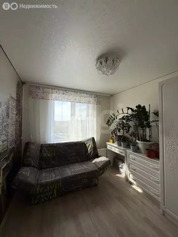 4-комнатная квартира: Тобольск, 8-й микрорайон, 40 (78.8 м) - Фото 0