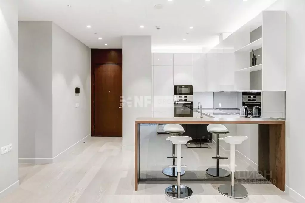 2-к кв. Москва 1-й Красногвардейский проезд, 22с2 (62.0 м) - Фото 1