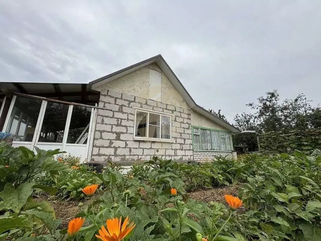 Дом в Белгородская область, Старый Оскол ул. Фрунзе (35 м) - Фото 1