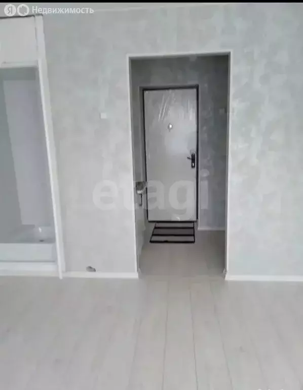 Квартира-студия: Курган, улица Карла Маркса, 141 (18 м) - Фото 2