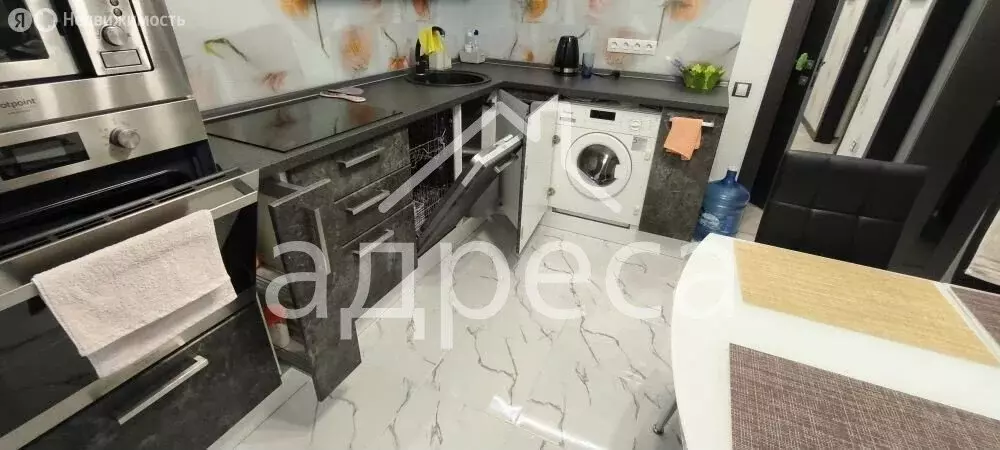 2-комнатная квартира: Самара, Осетинская улица, 10 (56 м) - Фото 1