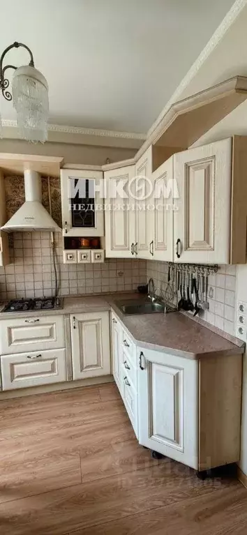 3-к кв. Московская область, Химки Ленинградская ул., 6 (71.1 м) - Фото 2