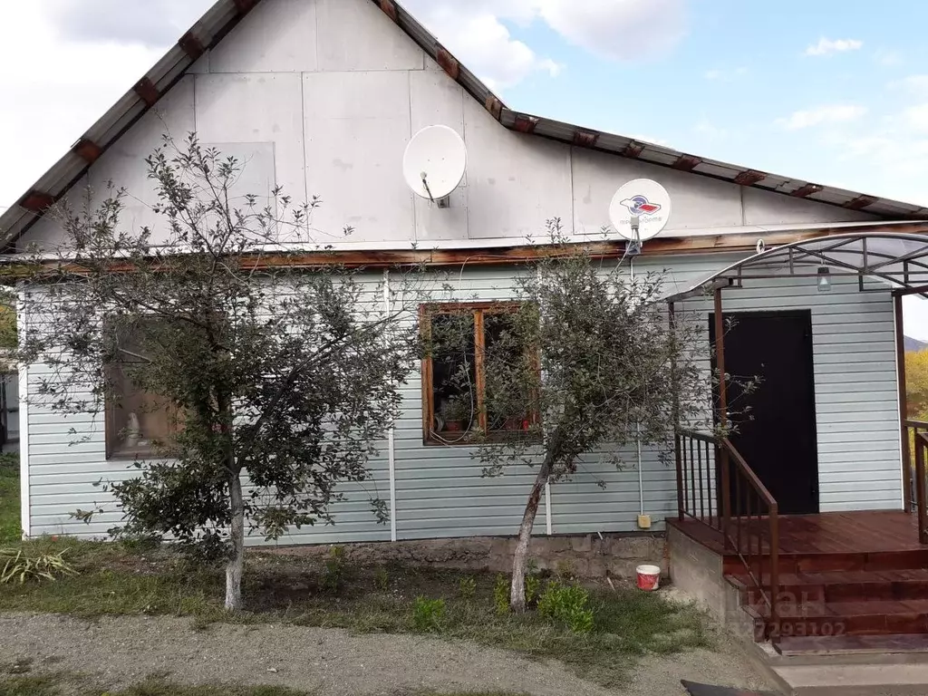 Дом в Оренбургская область, Кувандык Телеграфная ул., 22 (50 м) - Фото 1