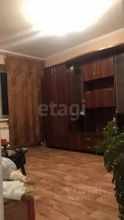 1-к кв. Омская область, Омск просп. Комарова, 16 (42.0 м) - Фото 2