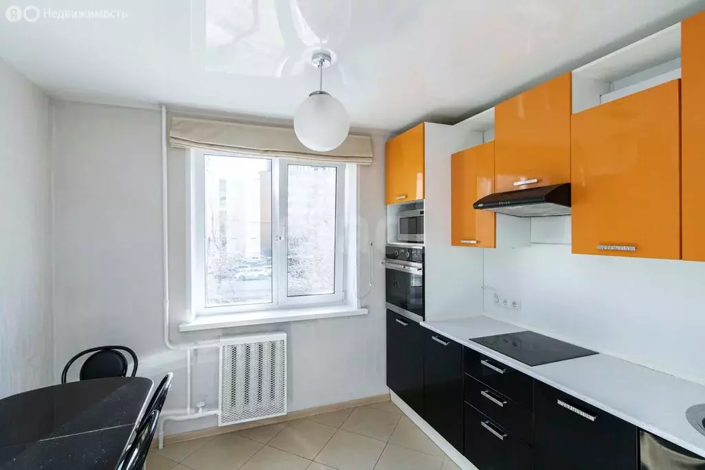 2-комнатная квартира: Тюмень, Профсоюзная улица, 30 (50.1 м) - Фото 1