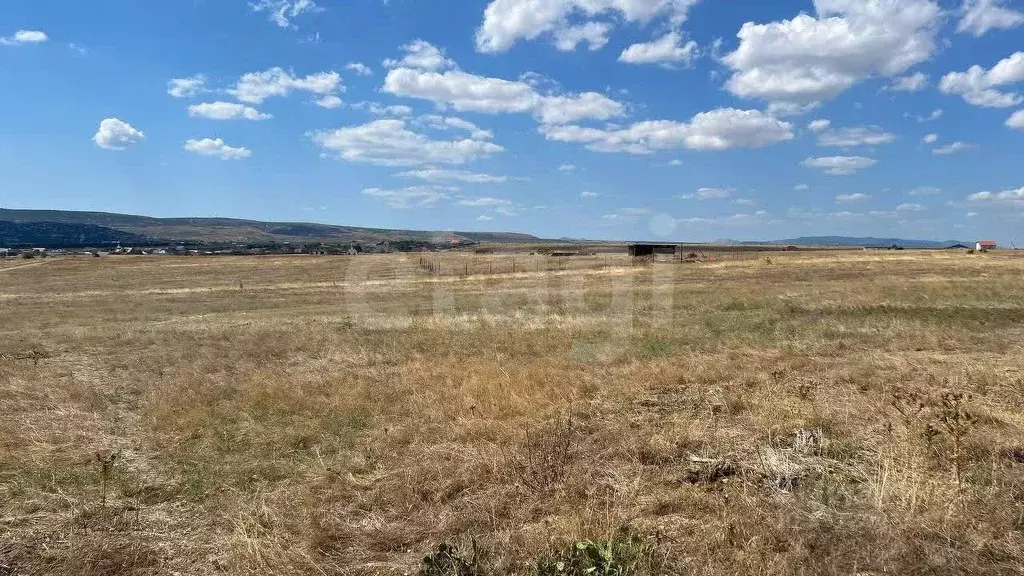 Участок в Крым, Феодосия Кефе мкр, ул. Яны Дунья (8.0 сот.) - Фото 1
