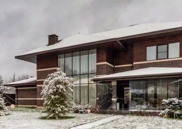 Коттедж, 357 м - Фото 1