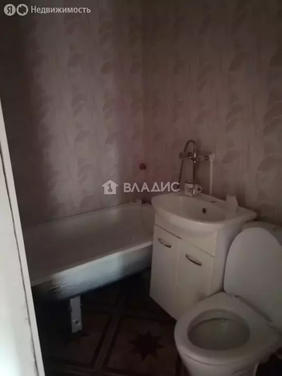 Дом в Белебеевский район, Максим-Горьковский сельсовет, село санатория ... - Фото 1