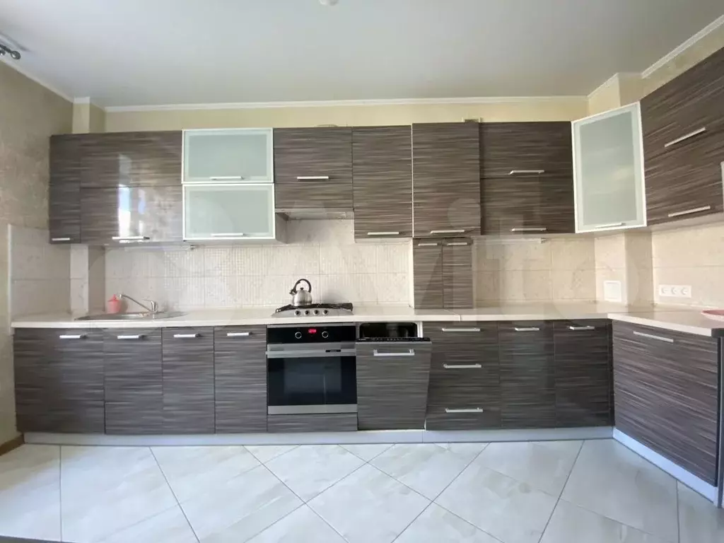 2-к. квартира, 71 м, 4/8 эт. - Фото 1