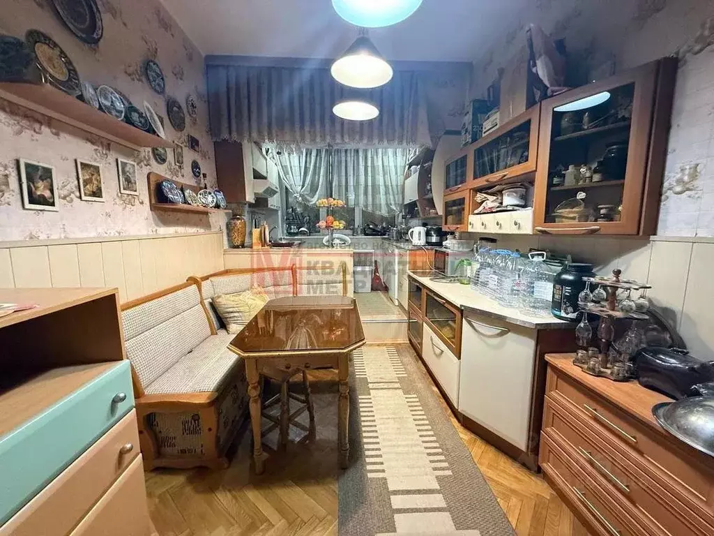 4-к кв. Белгородская область, Старый Оскол Жукова мкр, 10 (104.0 м) - Фото 0