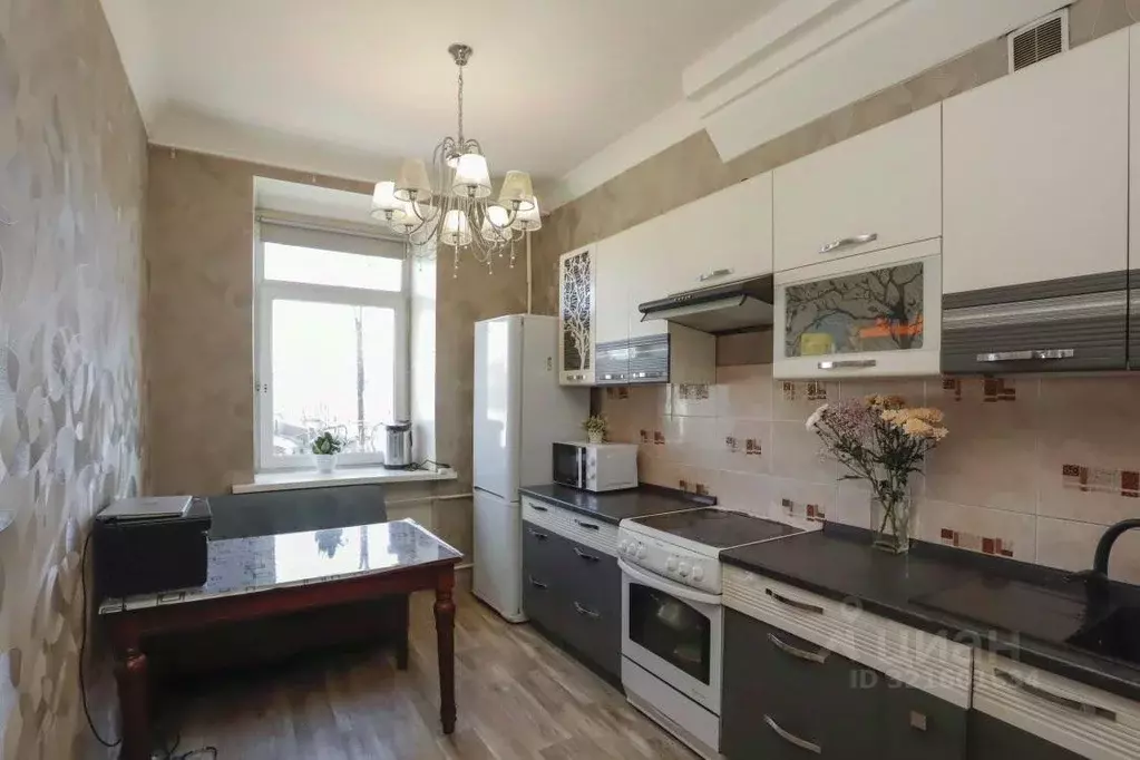 2-к кв. Иркутская область, Иркутск ул. Фурье, 15 (71.0 м) - Фото 2